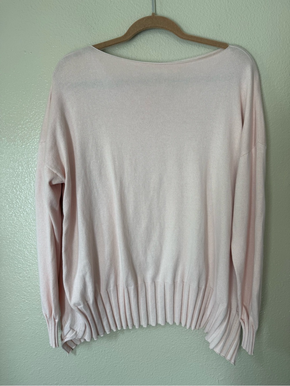 Light Pink Scoop Neck Pullover Sweater